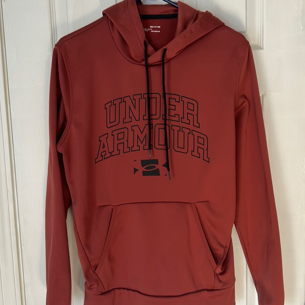 Men’s small Under Armour hoodie. Rust colored.